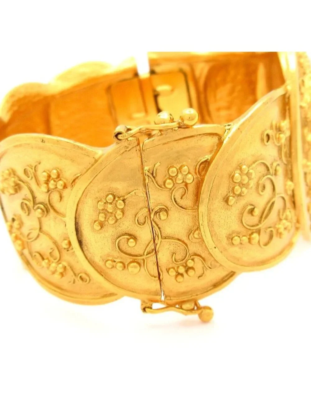 CHANEL category bangle